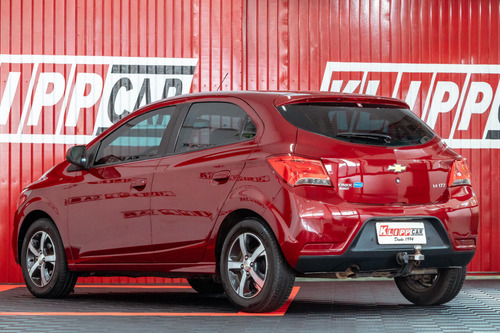 Chevrolet Onix ONIX HATCH LTZ 1.4 8V FlexPower 5p Mec.