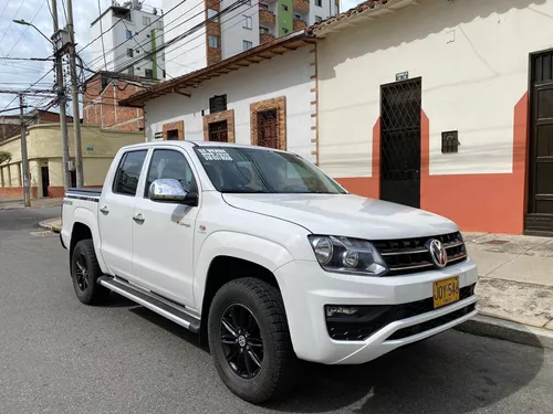 Volkswagen Amarok 2.0 Trendline 4 p | TuCarro