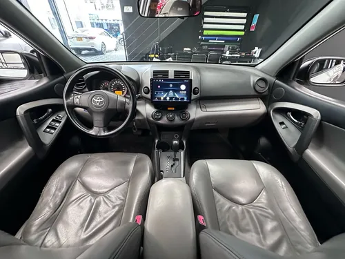 Toyota RAV4 2.4 Life 4x2