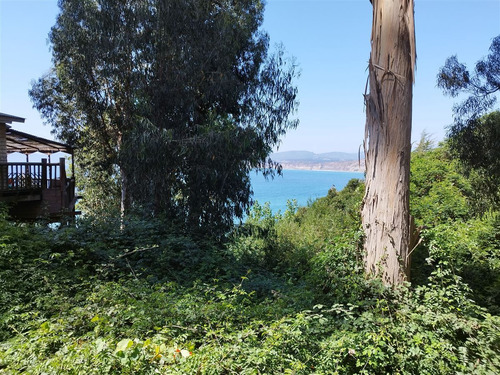 Departamento En Condominio Con Bajada A La Playa En Horcón
