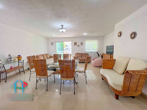 Cad Diamante Lakes Rubí 219. Terraza Con Vista A Las Albercas Y Áreas Comunes
