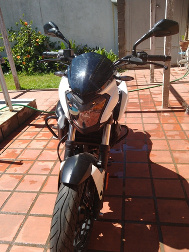 Bajaj Dominar 400