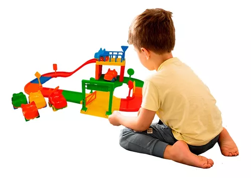 Pista De Carrinhos Brinquedo Corrida Infantil Com 6 Carros - DengoToys -  Brinquedos e Muito Mais!