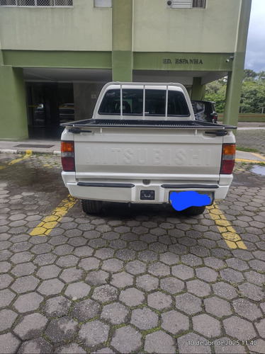 Mitsubishi L200 2.5 Gl Cab Dupla 4x4 4p