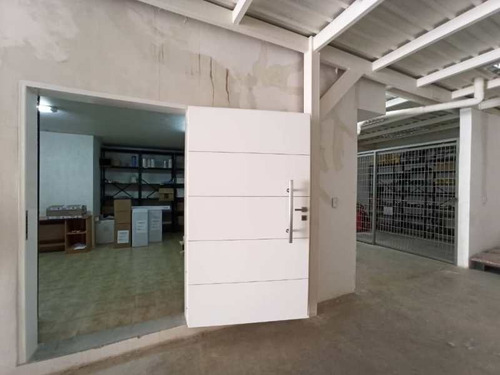 Imagen 7 de 17 de Gabriela Giron Vende Casa Comercial En La Viña, Valencia Foc-1065