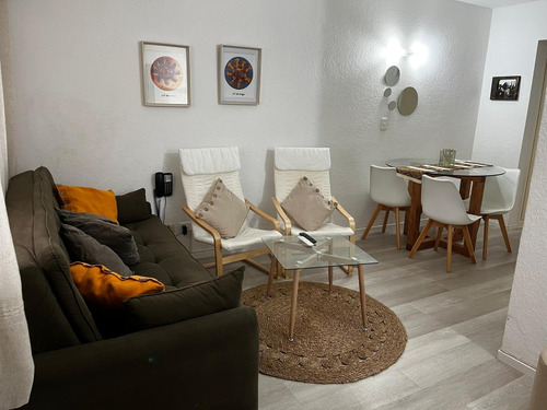 Alquiler Apartamento En Arcobaleno, Edificio Alfil, Punta