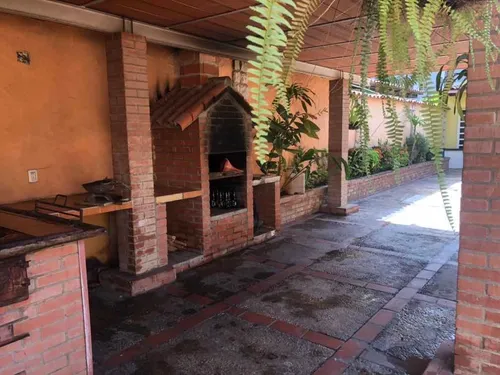 Casa En Venta Lechería 860 M2