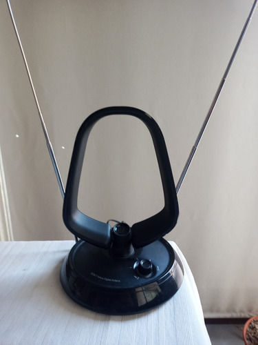 Antena Tda Interna. Hd. Marca One For All Negro (Usado)