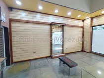 Comprar Venta Espectacular Local Dentro De Reconocido Centro Comercial Del Oeste De Barquismeto Agente Inmobiliario Mehilyn Perez \u002F\u002F??