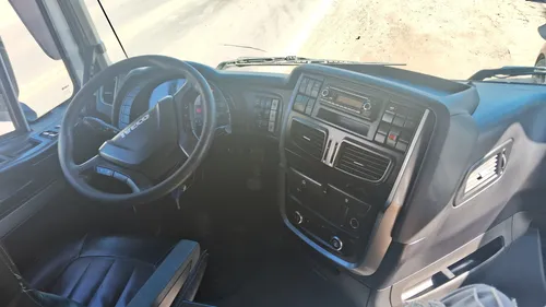 Iveco Hi Way 440 , 6x2 , Año 2017