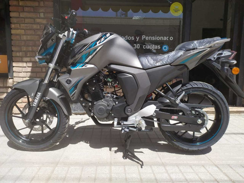 Imagen 4 de 14 de Yamaha Fz S D Disco Trasero 2022 Ahora 12 Y 18