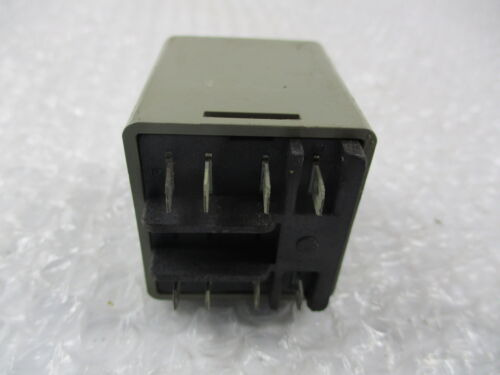 Allen Bradley 8-530 Photoswitch 120vac Nsnp