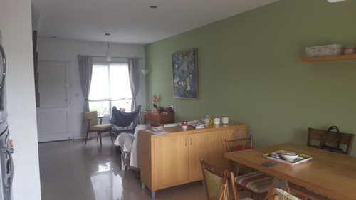 Triplex En Alto Del Molino Pilar