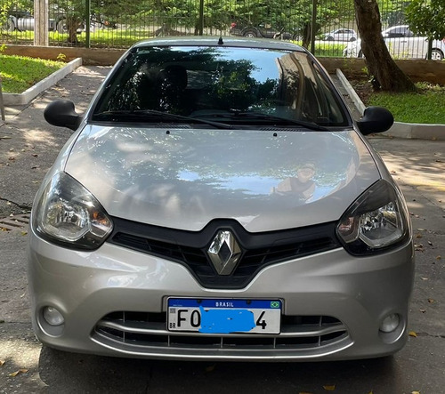 Renault Clio Expression 1.0 - Flex - 5 portas Expression - 1.0 - Flex - 5 portas