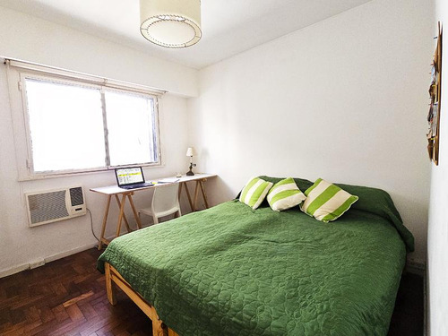 Departamento En Venta Recoleta, Juncal Y Talcahuano. 2 Ambientes Alto Categoría