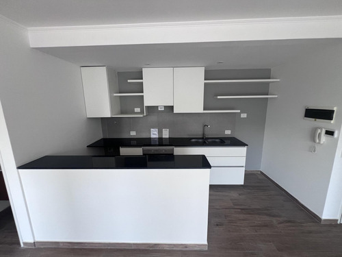 Venta Departamento 2 Ambientes En Tigre Cochera Descubierta