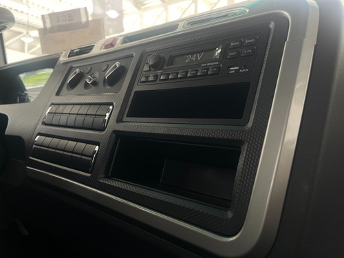 Foton, Auman D 12 Toneladas