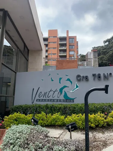Apartamento En Venta En Cerros De Suba (localidad De Suba). Cod V1104003