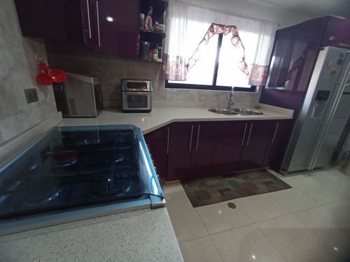 Imagen 9 de 23 de Marisol Castro Vende Townhouse En El Parral | Valencia | Carabobo | Res. Costa Azul | Foth-305 Marisol 04244923040