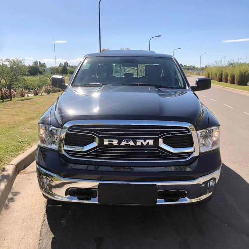 Imagen 2 de 13 de Ram 1500 Laramie 5.7l At6 V8 Awd As