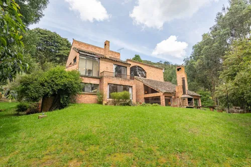 Casa En Venta En Fusca. Cod V22948
