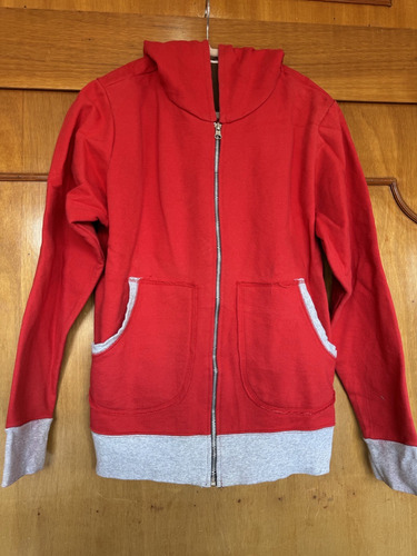 Sudadera Deportiva Genéricos Hombre Modelo Clásico (Usado)