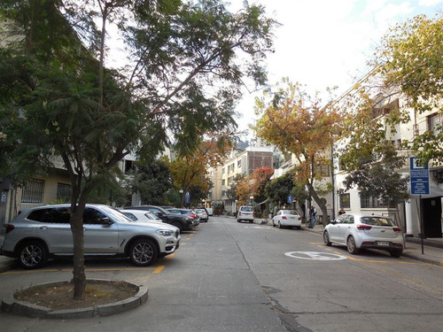Edificio De Oficinas U Otros En Venta En Providencia
