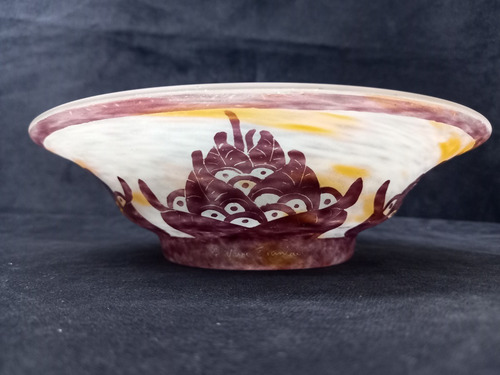 Manyantiques - Antiguo Vidrio Artistico Le Verre (Usado)