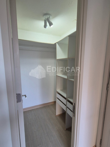 Arriendo C/compromiso Compra 2d2b+est Y Bod Metro Sta Lucia!