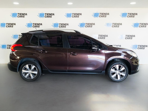 Peugeot 2008 1.6 Feline