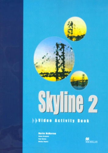 Skyline Video Activity Book 2, De Mcmorrow. Editora Macmillan Br Em Inglês Americano