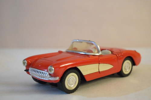 Chevolet Corvette 1957 Rojo Y Blanco Majorette 1/30 Sin Caja