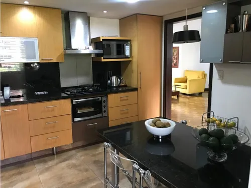 Amplio Apartamento Poblado Castropol Parte Baja