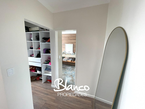 Casa En Venta En Santo Tomás, Pilar, G.b.a. Zona Norte