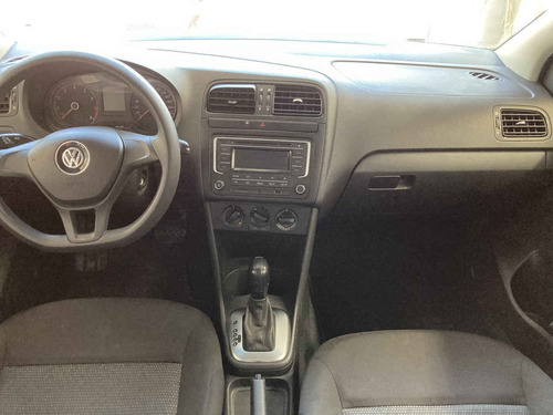 Volkswagen Polo 2019 5p Startline L4/1.6 Aut