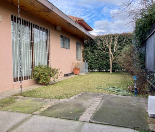 Casa Avenida España A Pasos De Alianza Francesa (3d+serv