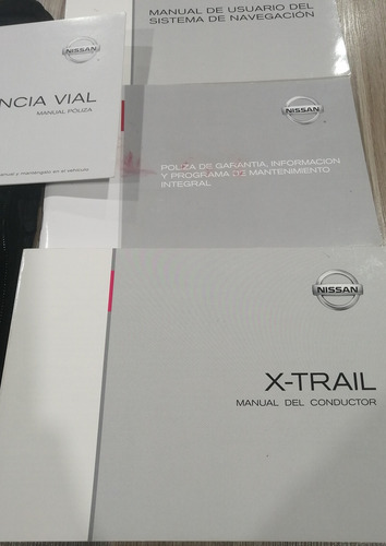 Manuales Con Estuche Nissan X-trail 2017-2021 Original