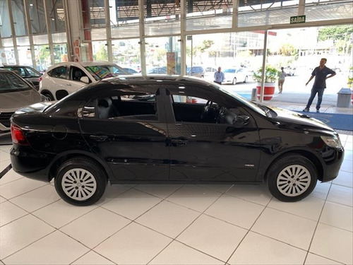Volkswagen Voyage Voyage 1.0 Completo - 2015 - Preto - Impec