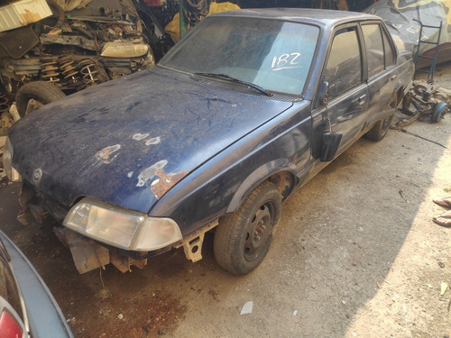 Imagem 1 de 11 de Chevrolet Monza Classic 2.0 Se Sucata Para Peças Motor