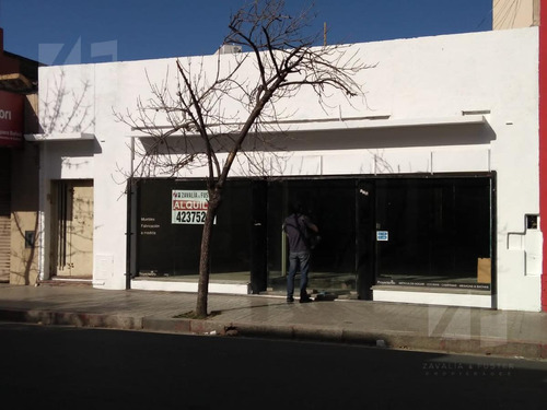 Imagen 2 de 27 de Alquiler Importante Local 150m2 De Salón Deposito Alvear 700 Centro