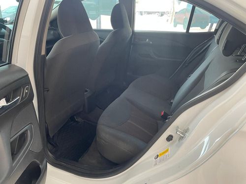 Chevrolet Aveo Hatch 1.6 Ls Mt