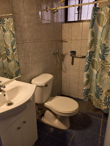 Casa En Maipú Con Excelente Conectividad 4d- 1b El Rey