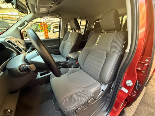 Nissan Frontier 4.0 Pro-4x V6 4x2 At