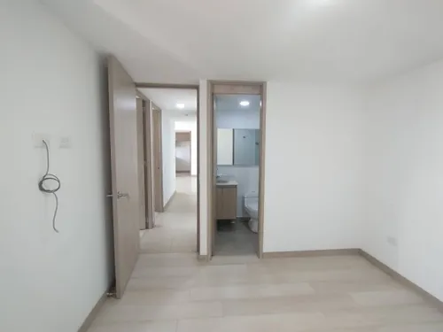 Apartamento En Arriendo Las Lomitas 1092-2600