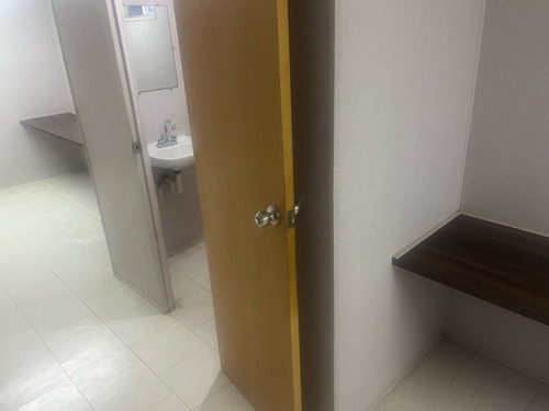 Renta Caseta Camper Remolque Oficina Móvil Con Wc Para 7