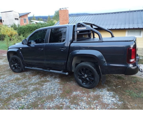 Vendo Vw Amarok Dark Label 2015 4x2 Manual Con 52500 Km