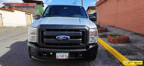 Ford Super Dutty .