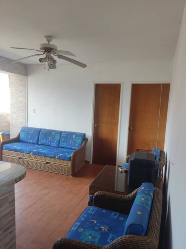 Imagen 4 de 19 de Apto Remodelado En Urb Playa Grande