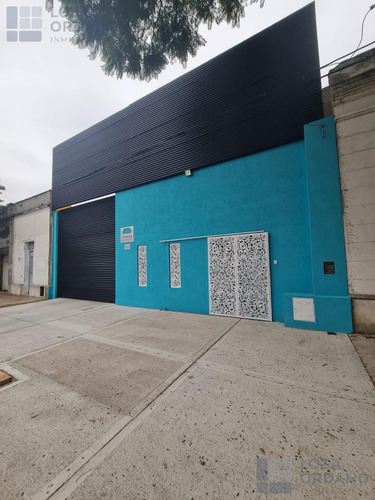 Galpon A Estrenar En Barrio General Bustos