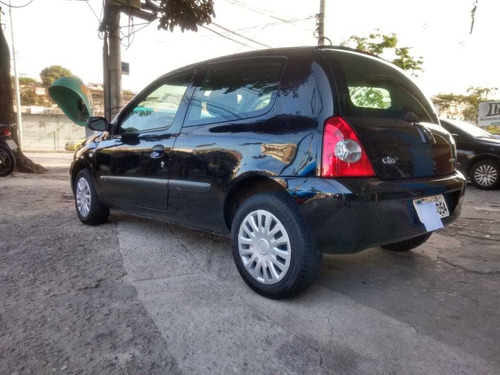 Renault Clio 2011 1.0 16v Campus Hi-flex 3p